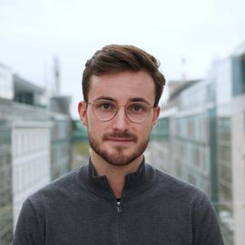 Морис Хёфген