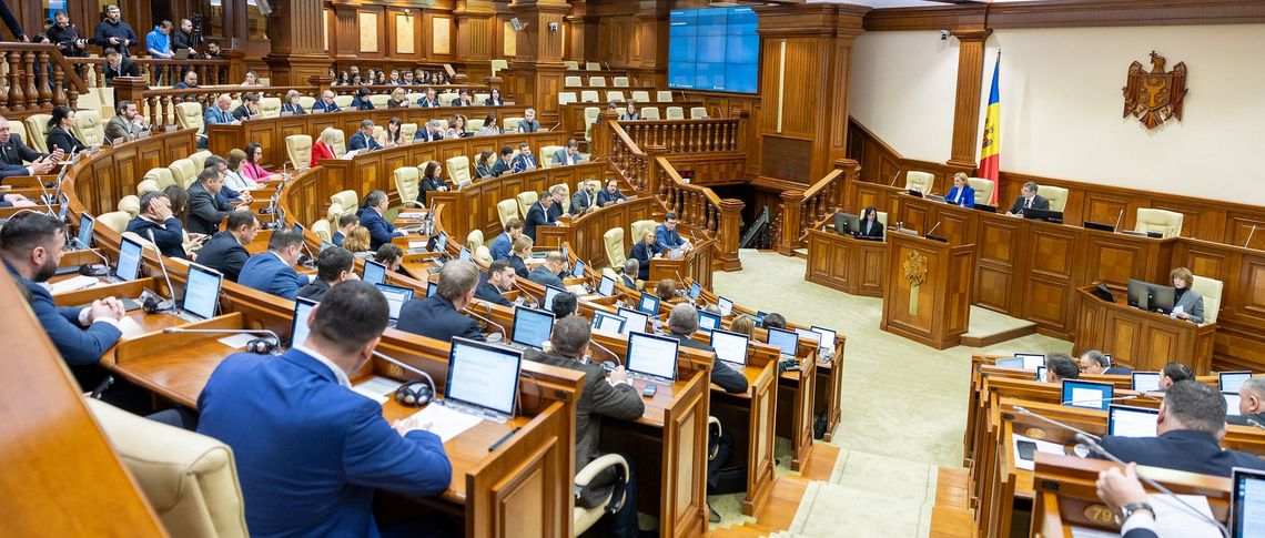 https://www.parlament.md