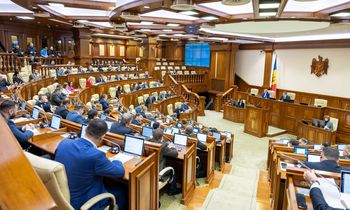 https://www.parlament.md