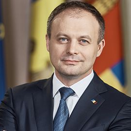 Андриан Канду