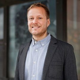 Лаури Финер