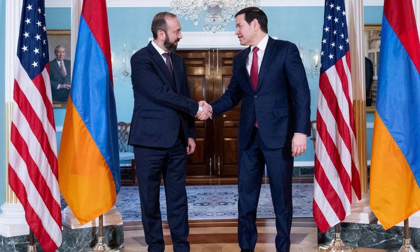 SAUL LOEB / AFP via Getty Images