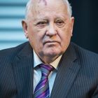 Михаил Горбачев